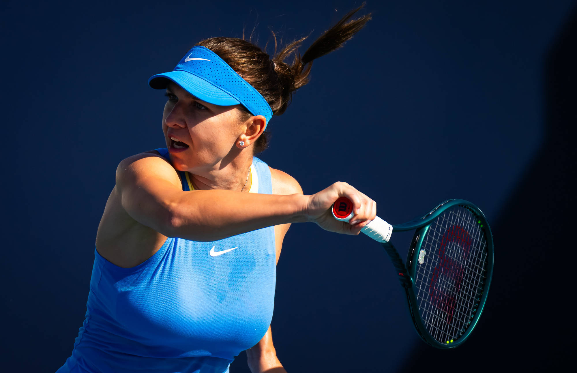 星空体育- 莎拉波娃在湖人比赛中战术调整,战术调整引发热议!引发球迷热议