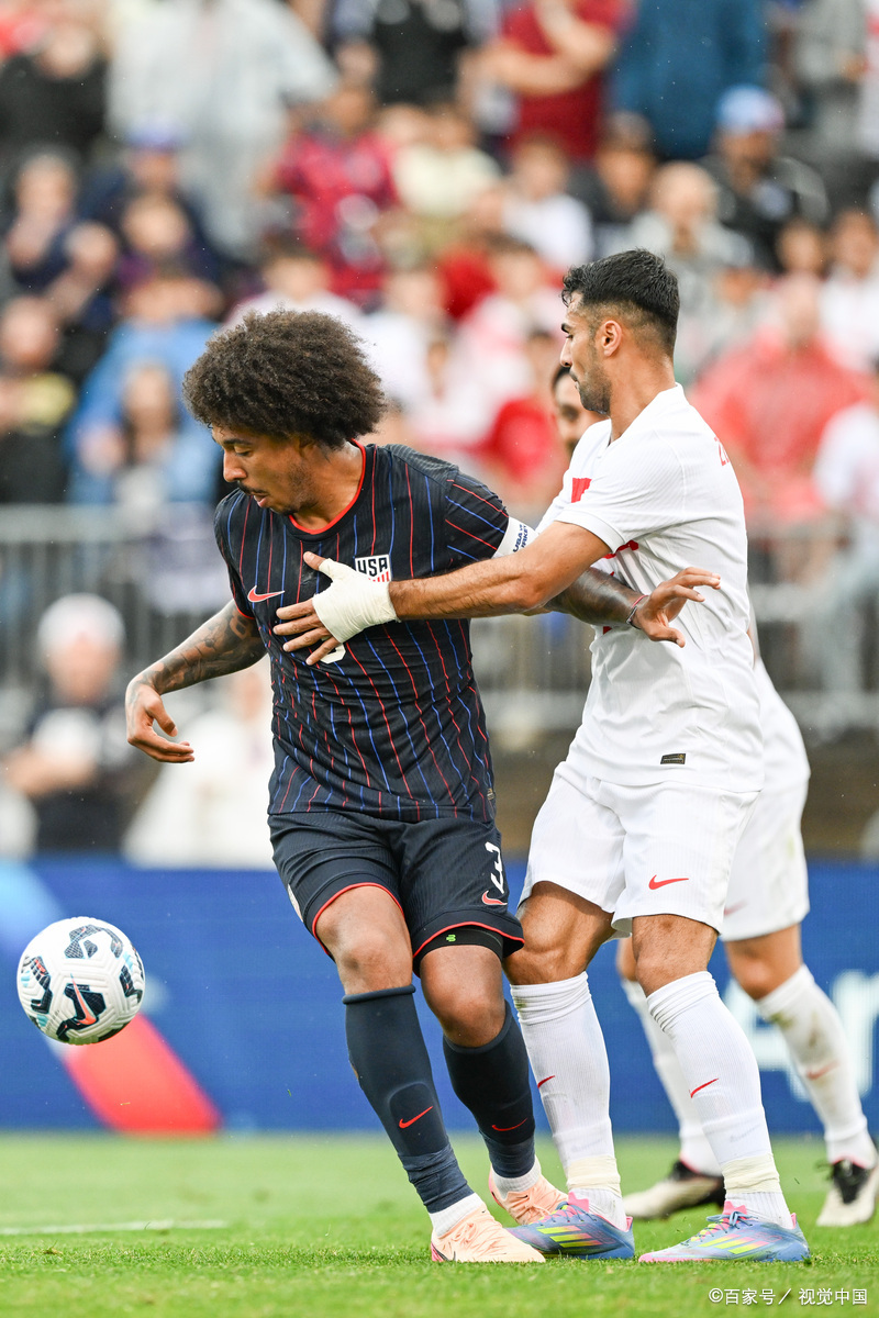 星空体育-包含多特蒙德发布备战花絮,赛后伤情更新,英超任务艰巨,年轻球员得到机会的词条