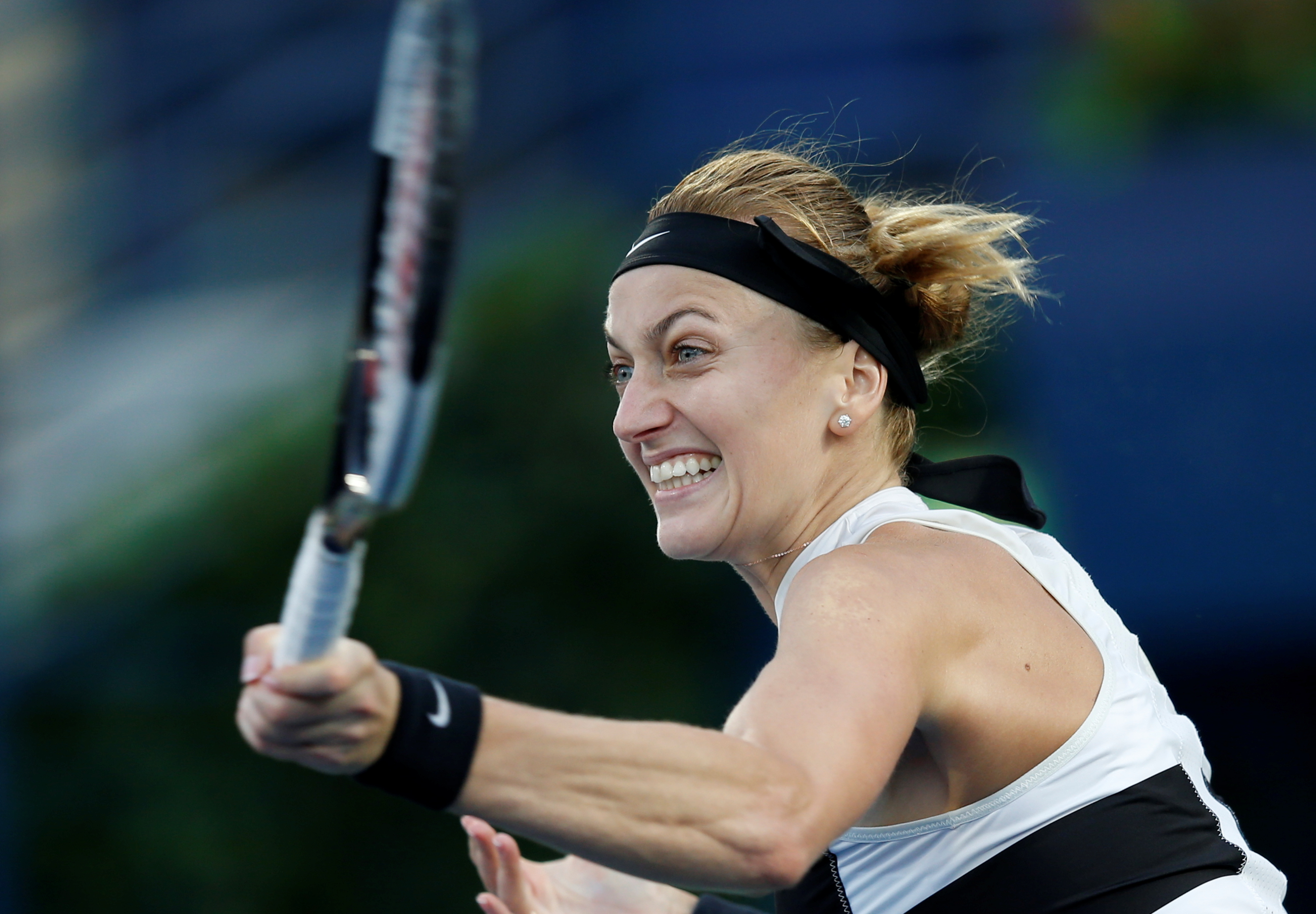 星空体育-科维托娃在巴黎圣日耳曼比赛中精彩发挥，绝杀引发热议！的简单介绍