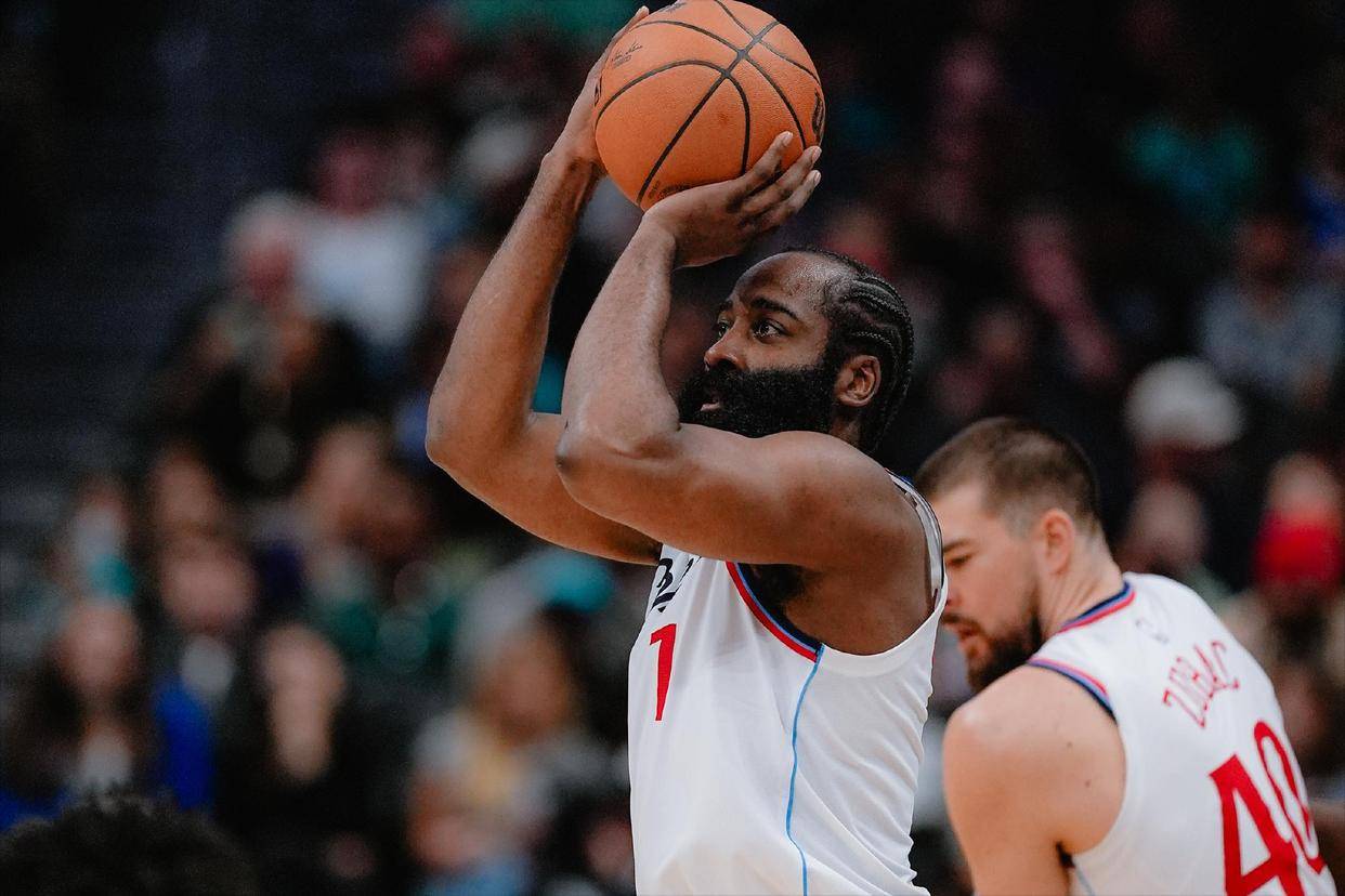 星空体育-哈登连续五场比赛得分超过回归赛场，DWG挑战极限！的简单介绍