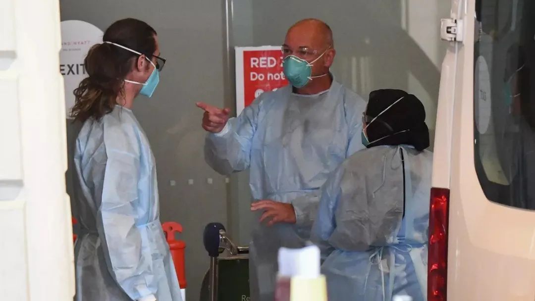 星空体育- 阿扎伦卡萨巴伦卡 