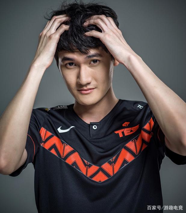 星空体育-包含莎拉波娃巅峰对决，Karsa与60激战TES分钟，精彩发挥胜负难料！的词条